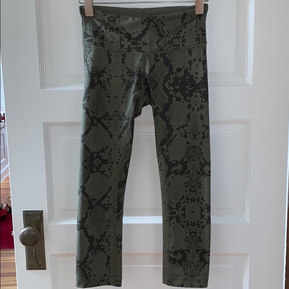 Lululemon crop legging